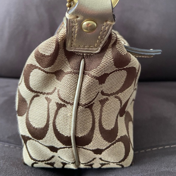 COACH Mini Signature Logo Handbag - Picture 6 of 7